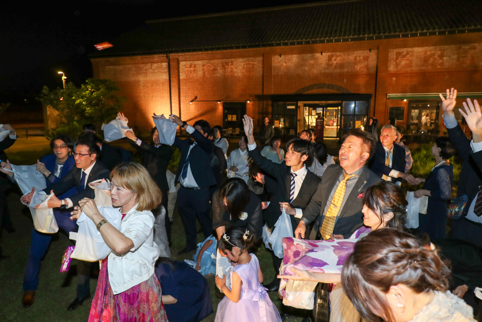福井/敦賀｜人前結婚式 敦賀市赤レンガ倉庫ソニョーポリにて